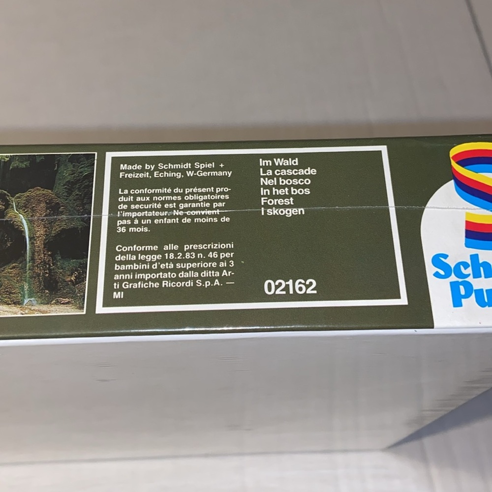 Schmidt Puzzle Forest With Waterfall Scene 1500 Pieces - Picture 4 of 4